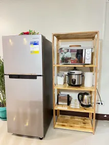 Eli's Modern Home - Image 5