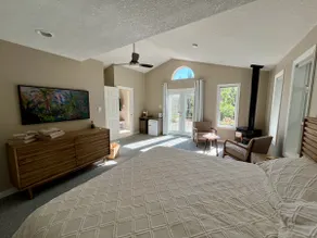 Five Gables: private salt water hot tub, fireplace - Image 5