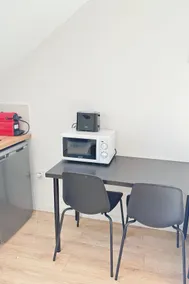 Cozy Paris Gateway Studios VI with free parking - Image 2