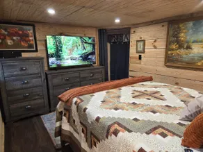 Cuddle-Up Cabin - Image 2