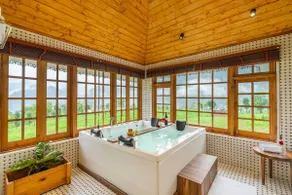 The Oakridge | 4BHK Mountain View Villa, Chamba - Image 2