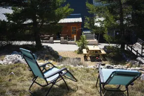 Chalet type with garden hot tub - Image 3