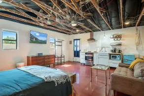 The Suite at Melrose | Pickleball Court! - Image 2