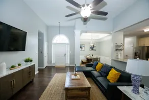 Entire 3 Bedroom & 2 Bath Ranch House - Image 4