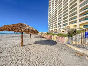 Breezy BeachfrontMarYSolCondo-7th Flr-Rosarito - Image 5