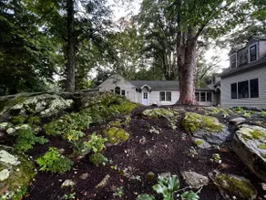 Meadowview & Pondside Retreat - Image 2