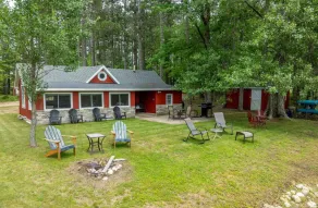 Pictured Rocks/Munising Lake Front Cabin - Image 4