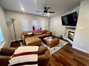 Hot Tub in Fully-Loaded 2bd+2bth Home - Image 2