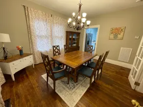 Home <sleeps7>*Walking distance to downtown Sptg!* - Image 5