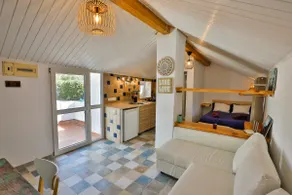 WIFI Sea Side Romantic Nest - Image 2