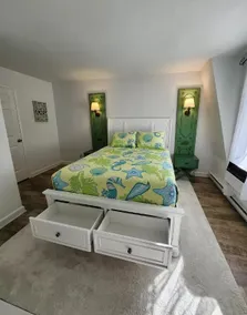 The Hillcrest Hideaway - Image 4