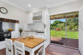 Sawmill Cottage in Icy Creek - Image 4