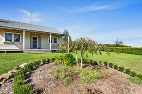 Sawmill Cottage in Icy Creek - Image 5