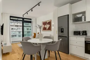 The Sage | Light & Bright Apartment | Ocean View - Image 3