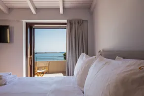 seafront cozy suite for 2 in Rethymno - Image 3