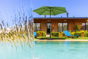 maison 105-Apartment-Classic-View of the Pool - Image 3