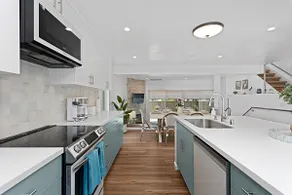 NEW Modern New-Build Beach Home - Image 3