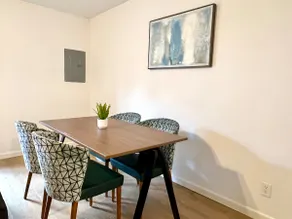 Sweet Cozy MSU 2 BR with Patio - Image 5