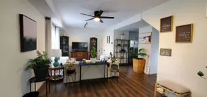 Modern home in Topeka - Image 2