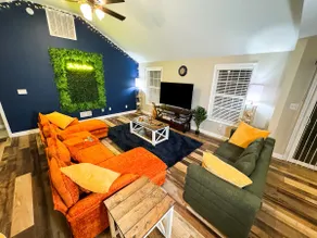 Artsy KY-Themed Richmond Gem: Sleeps 8, Near All - Image 5