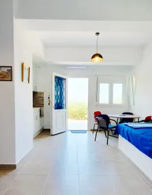 Paralia Paradise, Lithi studio, sea view - Image 5