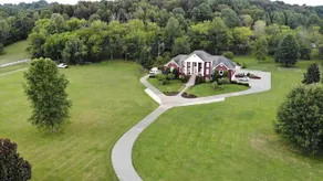 Templet House North of Nashville - Image 4