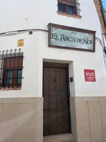 Rustic and cozy house in downtown Orgaz - Image 2