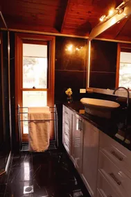 Wandayali Creek Guesthouse - Image 5