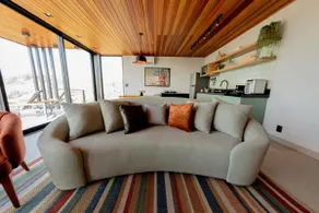 Vista House - Heated pool and breakfast - Image 3
