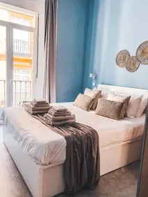 Super classy apartment in Malaga - Image 2