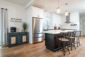 Comfortable New Construction - Image 2