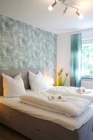 Nice apartment with garden - Image 4
