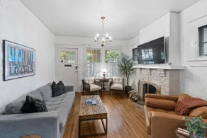 1930s Bungalow | 3 BR, Midtown - Image 3