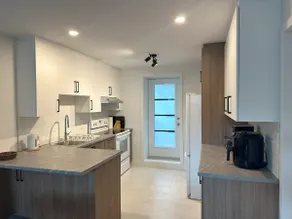 Nice 1BDR close to Downtown | free parking | 2 bed - Image 4
