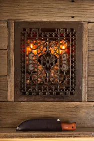 Boutique Cabin-Style Suite Near the Warner Theater - Image 5