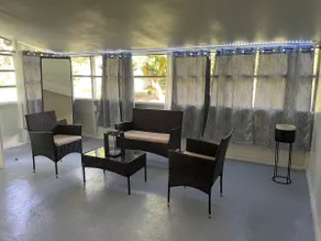 My Hawaiian House - Image 2
