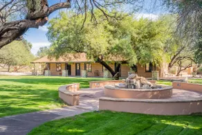 Woodland Water Tower Ranch~10 bdrm/9 baths~16+ pp - Image 4