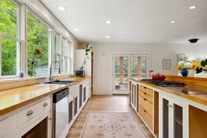 Country House 5 Miles from Woodstock Dog Friendly - Image 2