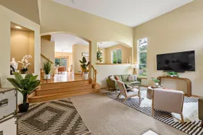 1/2 Acre Retreat: 100” TV, Open layout | Navy Base - Image 5