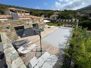 Villa with heated pool, 4 bedrooms. - Image 2
