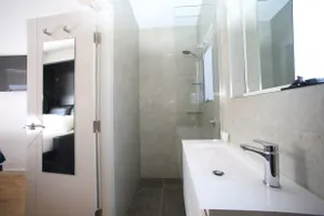Small Studio Apartment - Image 3
