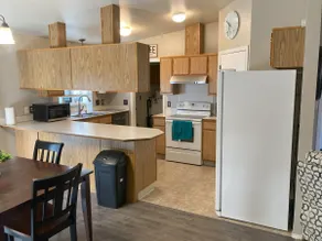 3Bd/2Bth Clean & Simple Condo for a 5-Star stay! - Image 4