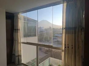 Panoramic view, 3 bedrooms, private bathrooms and garage - Image 5