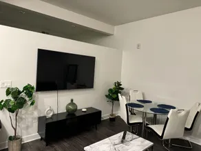 Stylish and Elegant apartment - Image 3