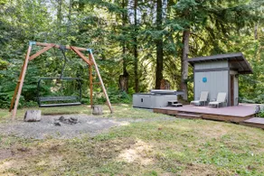 Sasquatch Mountain Hideaway, 3 Bed, 3 Bad W / Sauna, Boblebad, Firepit & WiFi - Image 2