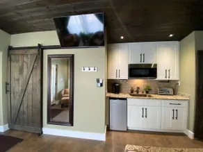 Hidden Retreat - Image 5