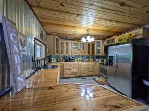 Private Lake Waterfront Owner's Cabin I Campground - Image 5