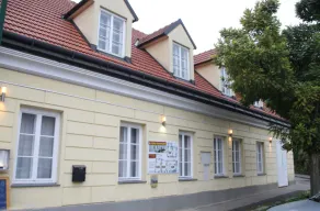 Norling Apartment 2 - Image 2