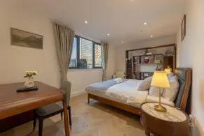 Luxurious 3BED Penthouse in Mcr *Private Terrace* - Image 4