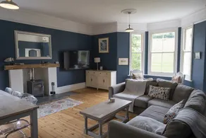 Vine House Bantham in South Devon near to beach in peaceful rural location - Image 4